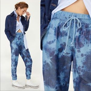 Anothpologie cloth & stone tie dye chambray joggers
